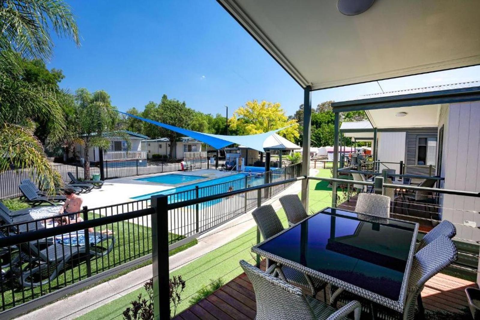 Barwon River Holiday Park จีลอง ภายนอก รูปภาพ