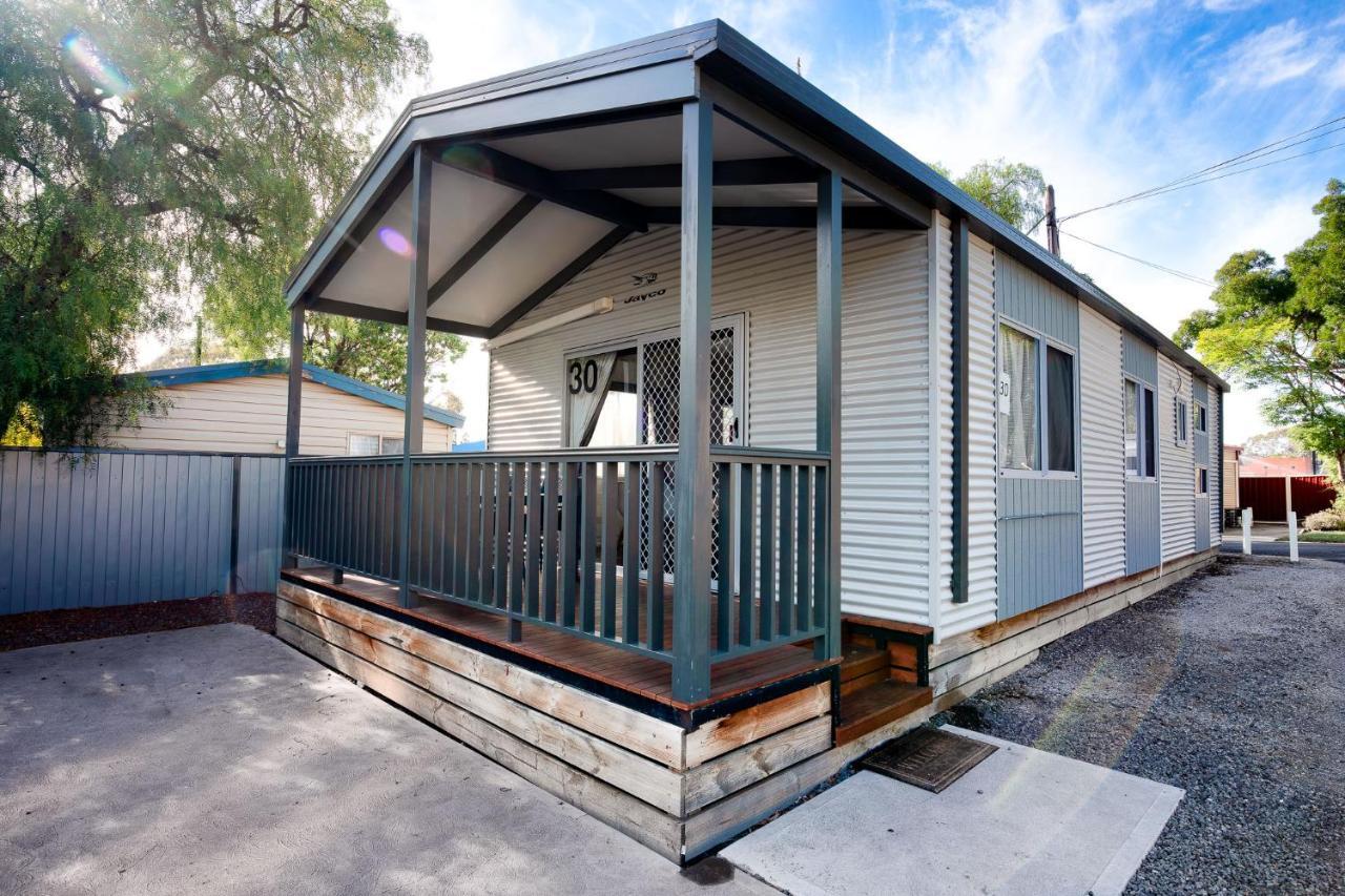 Barwon River Holiday Park จีลอง ภายนอก รูปภาพ